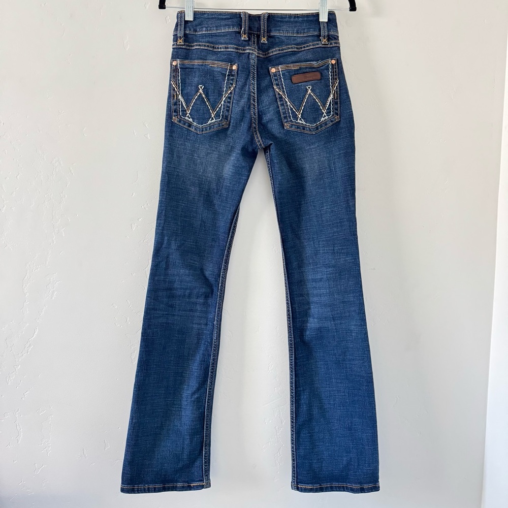 Wrangler Bootcut 1x32 Medium Wash Mid Rise Logo Pockets Denim Stretch Jeans